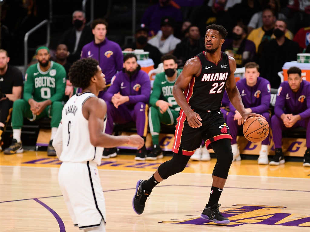 尤为引人深 尤为引人深